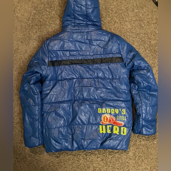 Coat - Picture 2 of 3